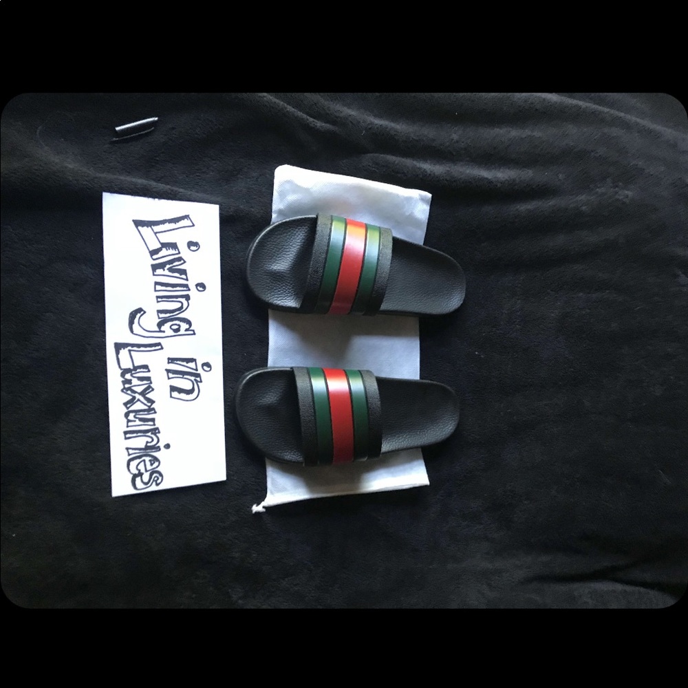 Gucci slides (used)